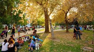 Qué es el Parque Forestal en Santiago